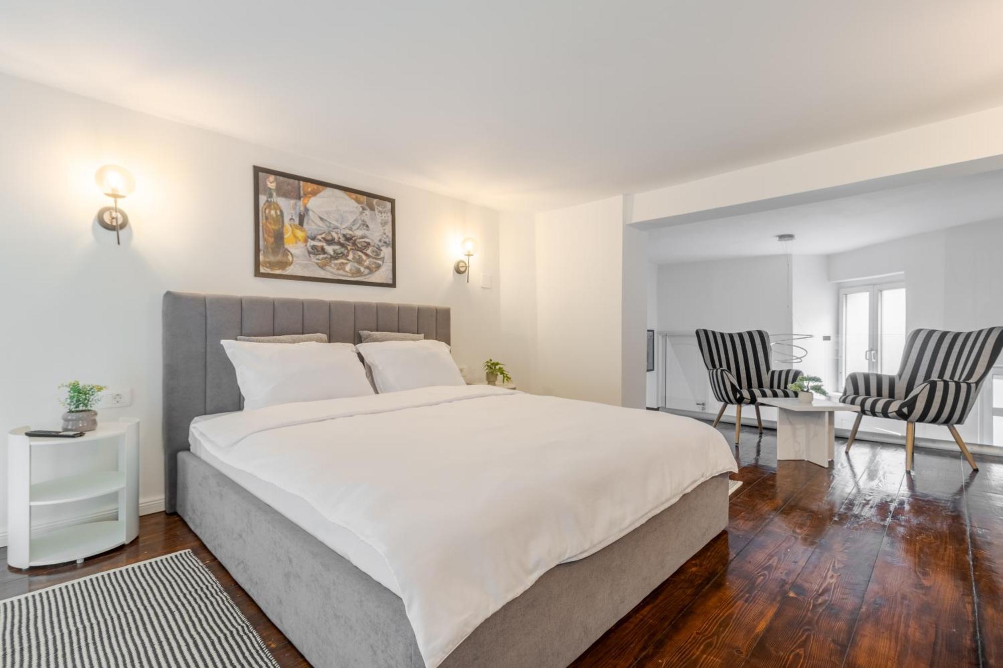 Apartament Ultra-Central Lux + Free Parking + Self Check-In Орадя Екстер'єр фото